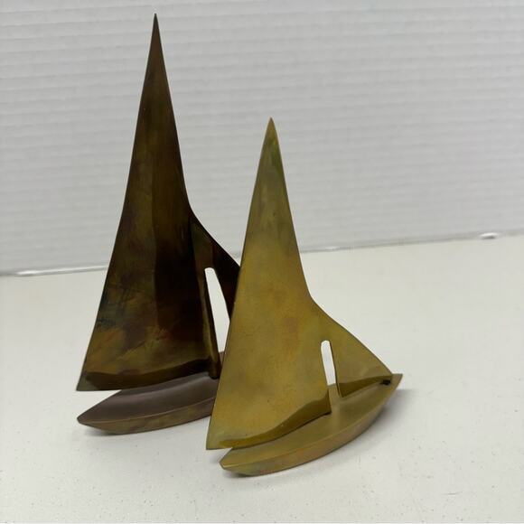 Vintage Brass Metal Sailboats Set Of Two Decor Accent Shelf - Picture 11 of 11